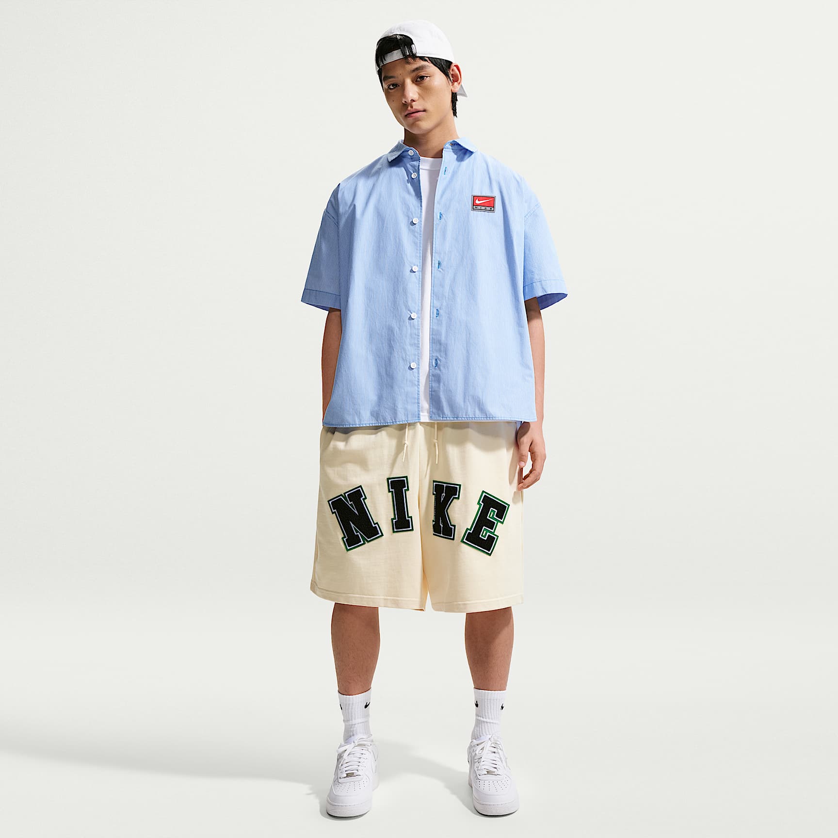 NIKE公式】ナイキ ライフ メンズ ミッドウェイト ショートパンツ NIKE公式】ナイキ ライフ メンズ ミッドウェイト ショートパンツ